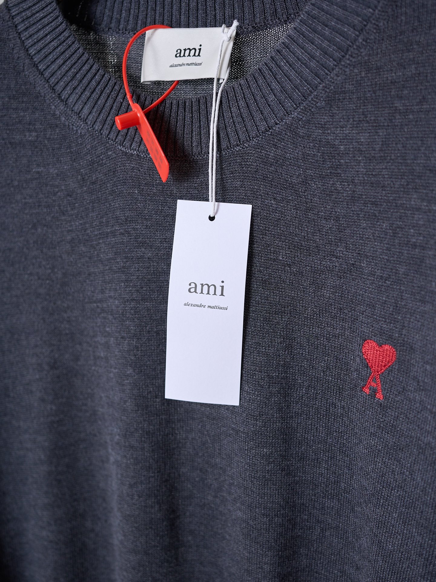아미(AMI) 하트 자수 울 니트 상의 의류