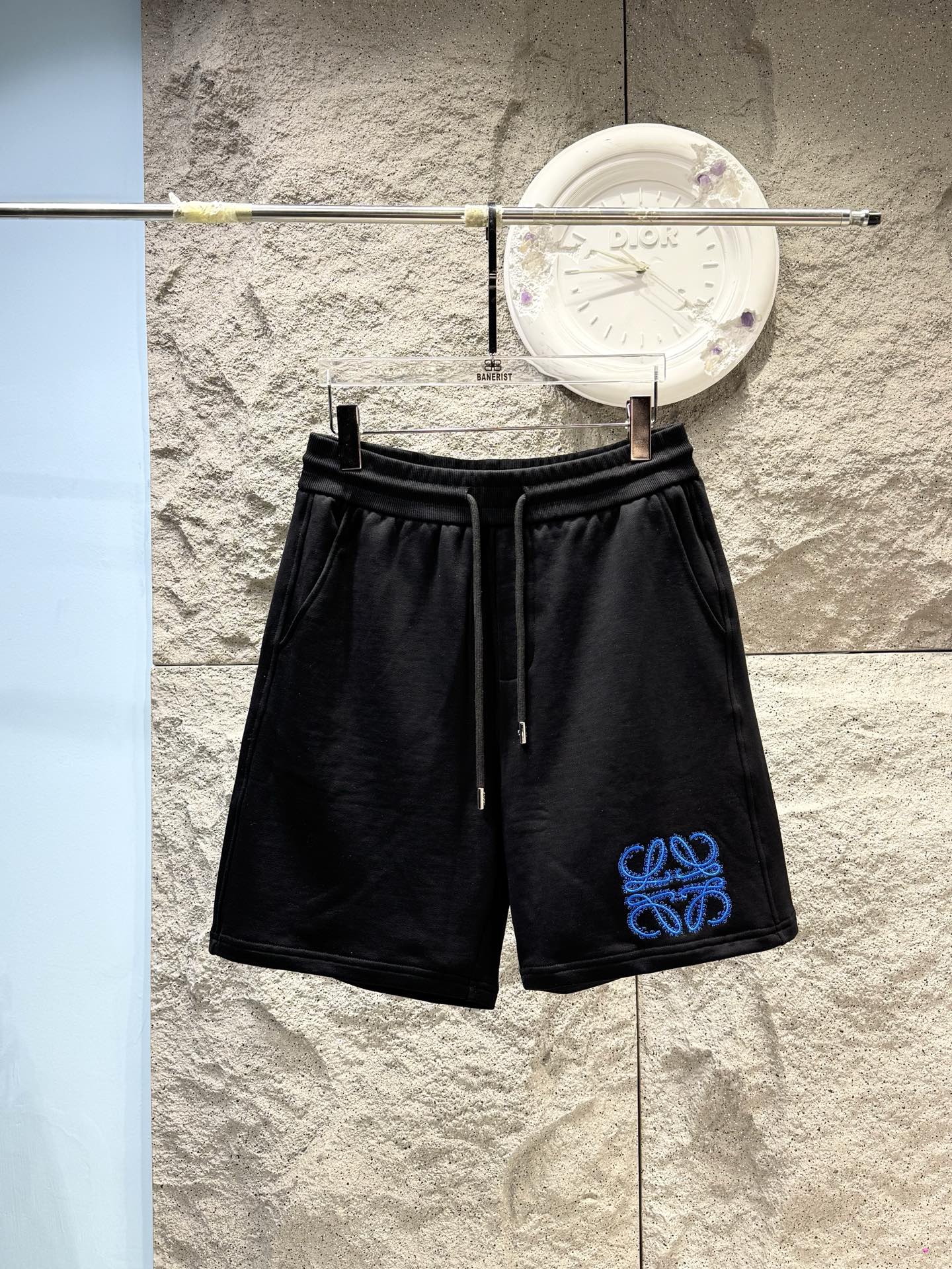 로에베(LOEWE) 로고 자수 스웨트 쇼츠 바지 의류