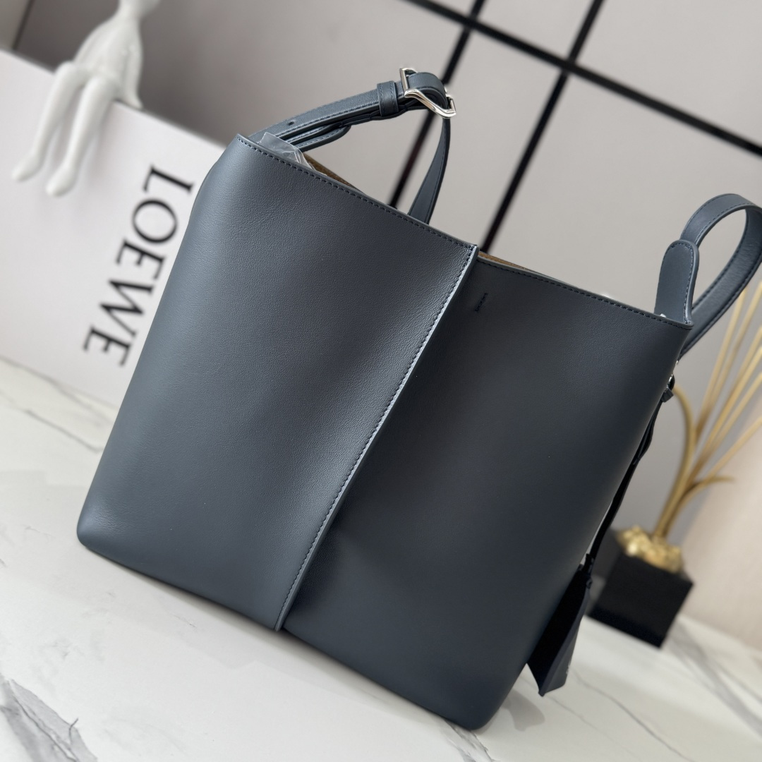 LOEWE 로에베 미디움 스무스 Bilbao 빌바오 트라페즈 버킷 백 가방