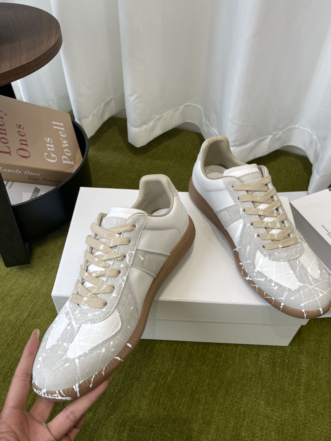 메종 마르지엘라(Maison Margiela) 페인트 스플래터 독일군 스니커즈 신발