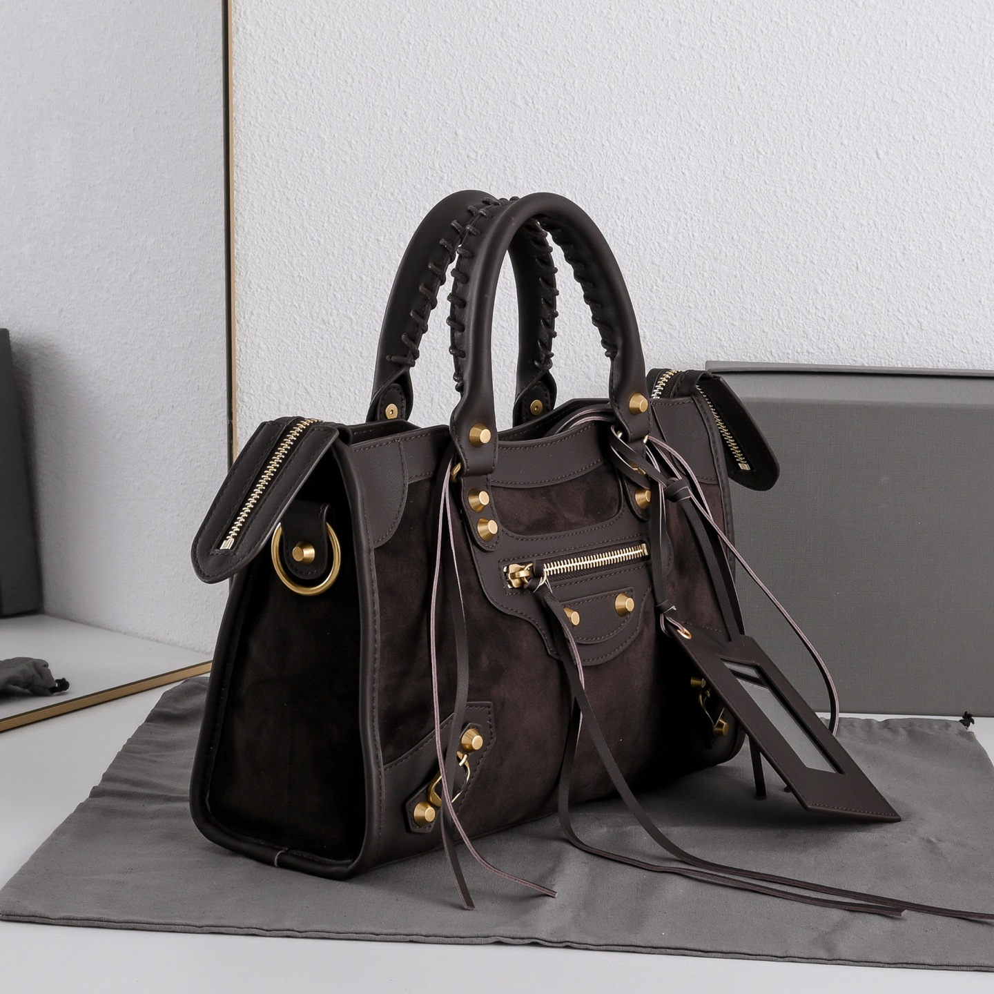 BALENCIAGA 발렌시아가 Le City 르 시티 스웨이드 컴비네이션 카프스킨 모터사이클 백 (스몰 / 브라운) 가방
