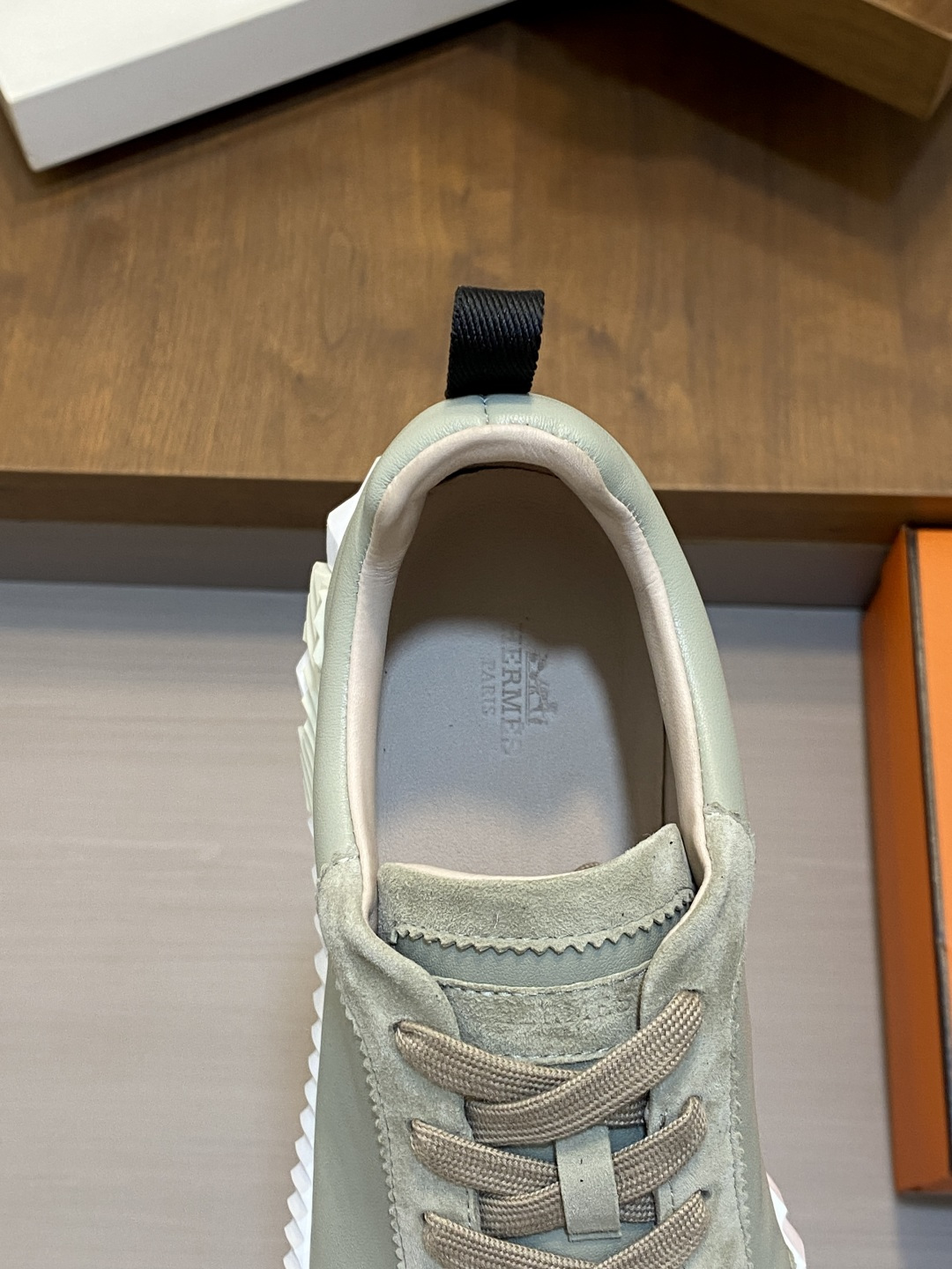 [Hermes] 에르메스 바운싱(Bouncing) 프리미엄 카프스킨 & 고트스킨 스니커즈 신발