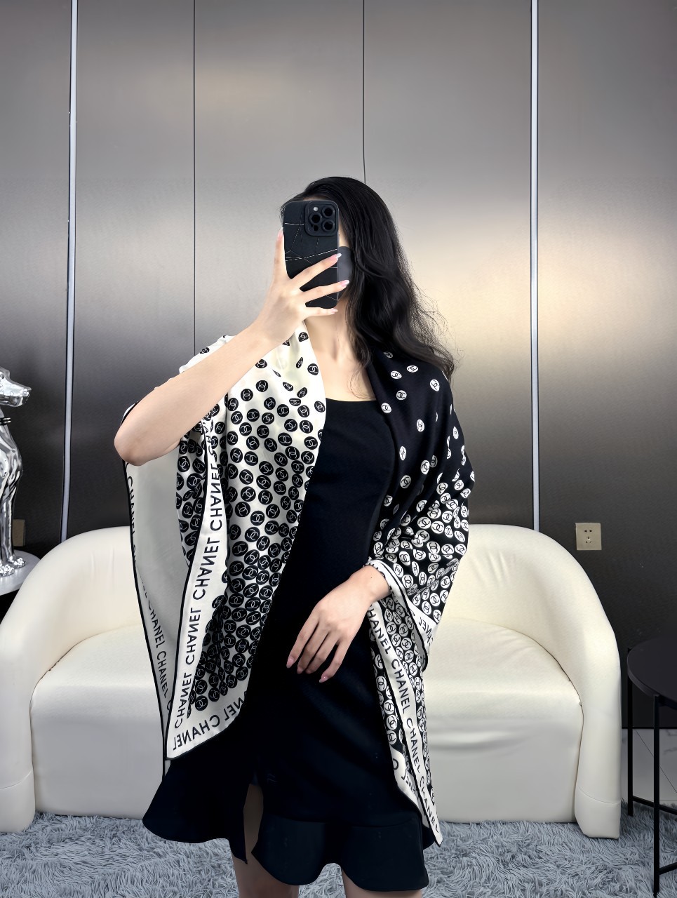샤넬(CHANEL) 버블 로고 캐시미어 실크 목도리 스카프