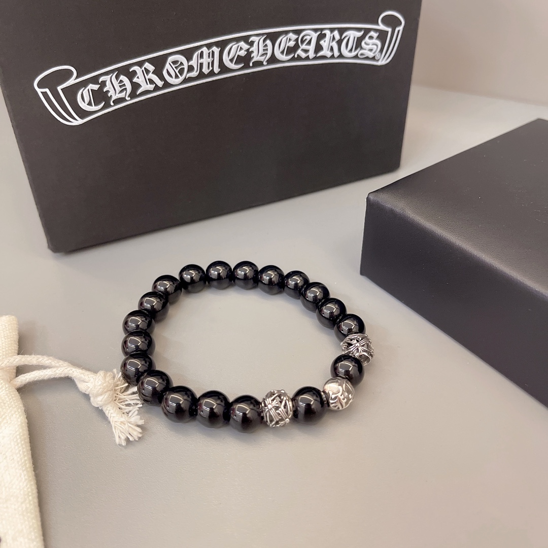 크롬하츠(CHROME HEARTS) 빈티지 크로스 비즈 팔찌 악세사리