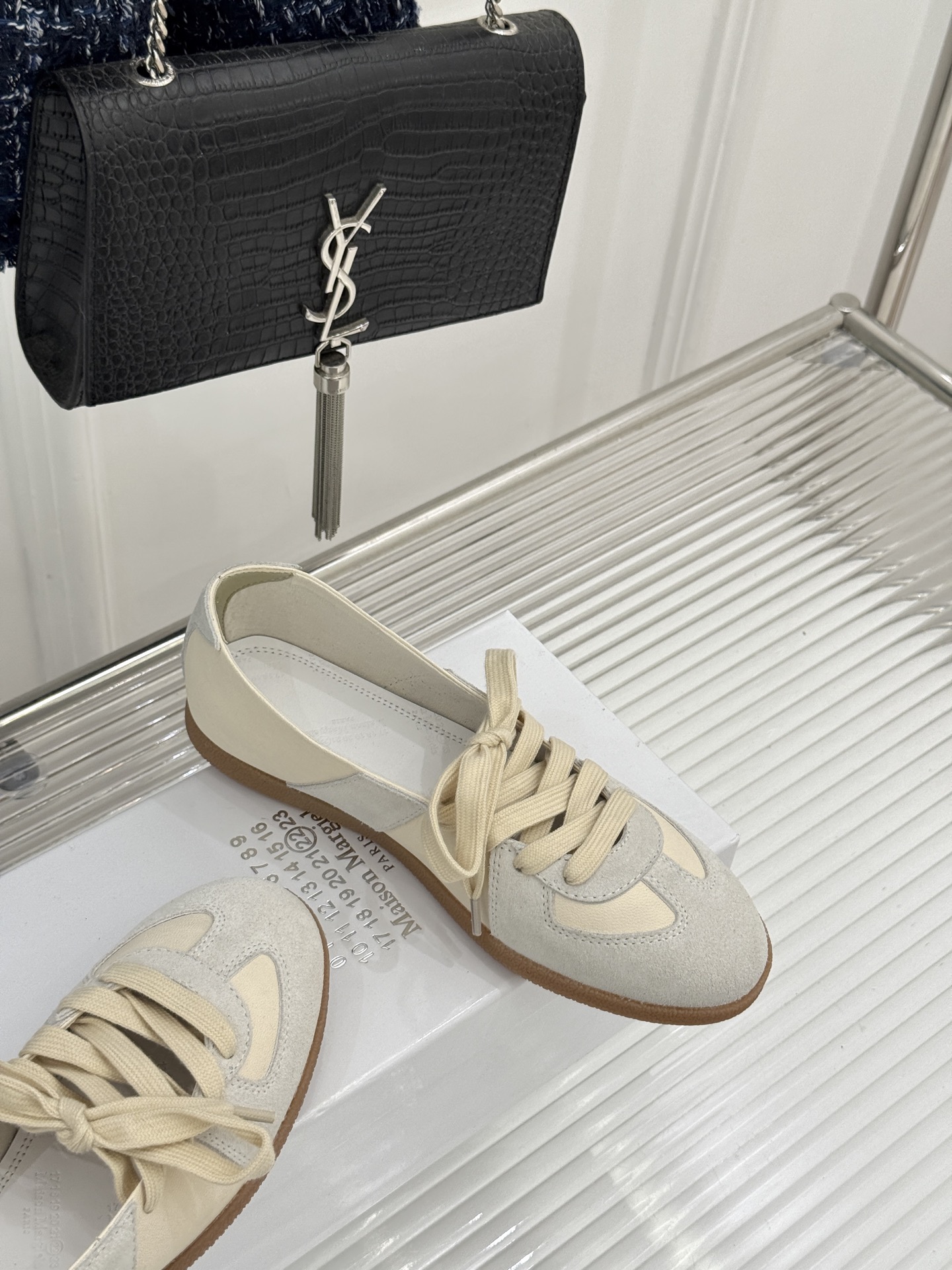 메종 마르지엘라(Maison Margiela) 스웨이드 배색 독일군 스니커즈 신발