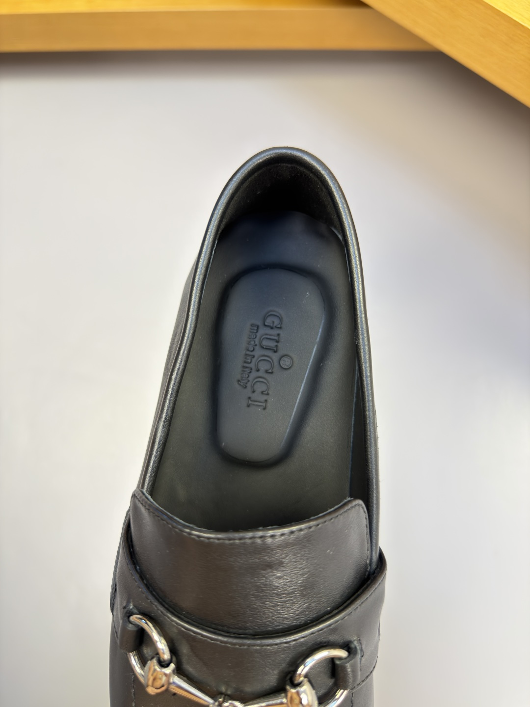 GUCCI 구찌 나파 소가죽 클래식 로퍼 구두 신발