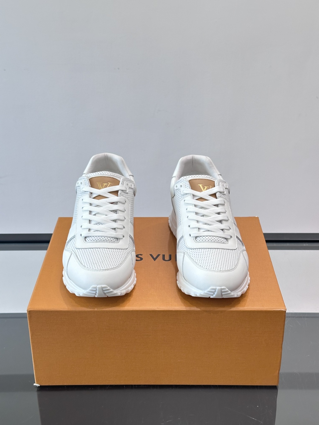 [Louis Vuitton] LV Run Away 루이비통 런 어웨이 맨즈 스니커즈 신발