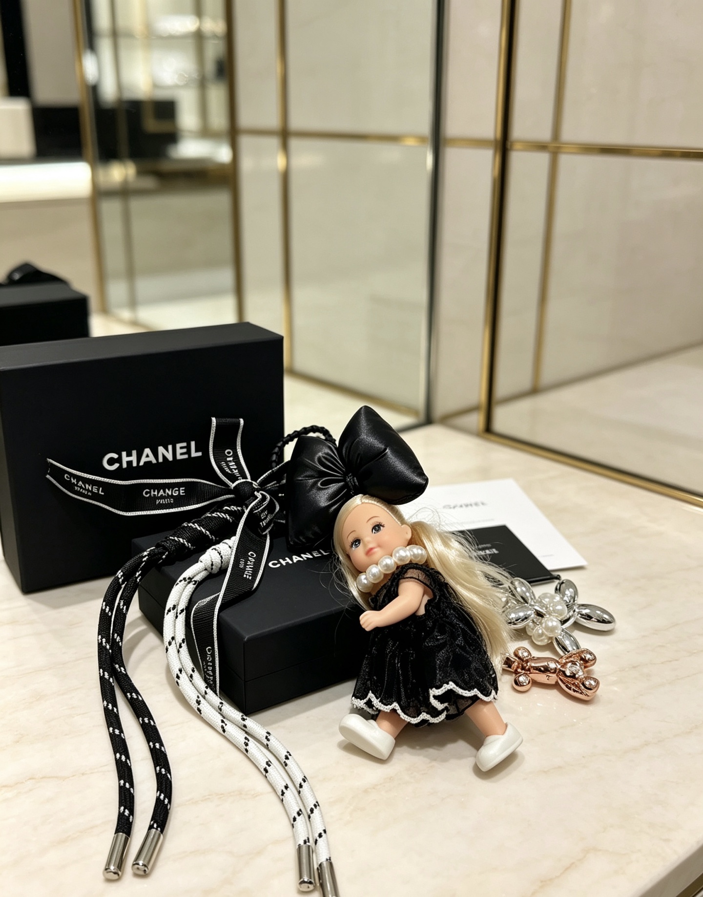 샤넬(CHANEL) 참 키링 악세사리