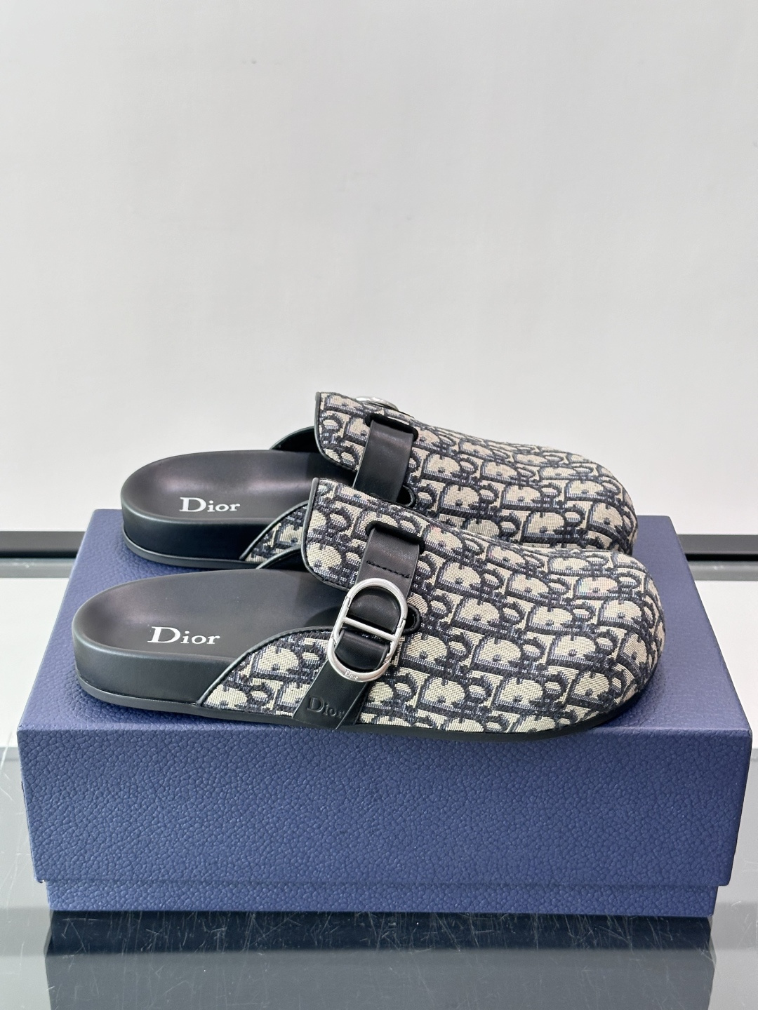 [Dior] 디올 아쿠아(Aqua) 오블리크 뮬 / 슬라이드 슬리퍼 신발