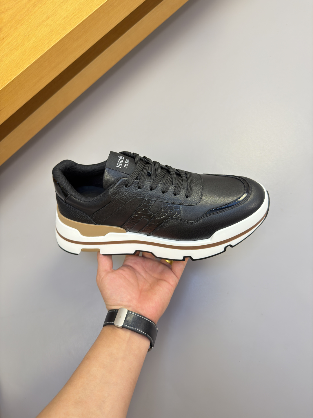 [Hermes] 에르메스 프리미엄 슈링크 & 나파 콤비 스니커즈 신발