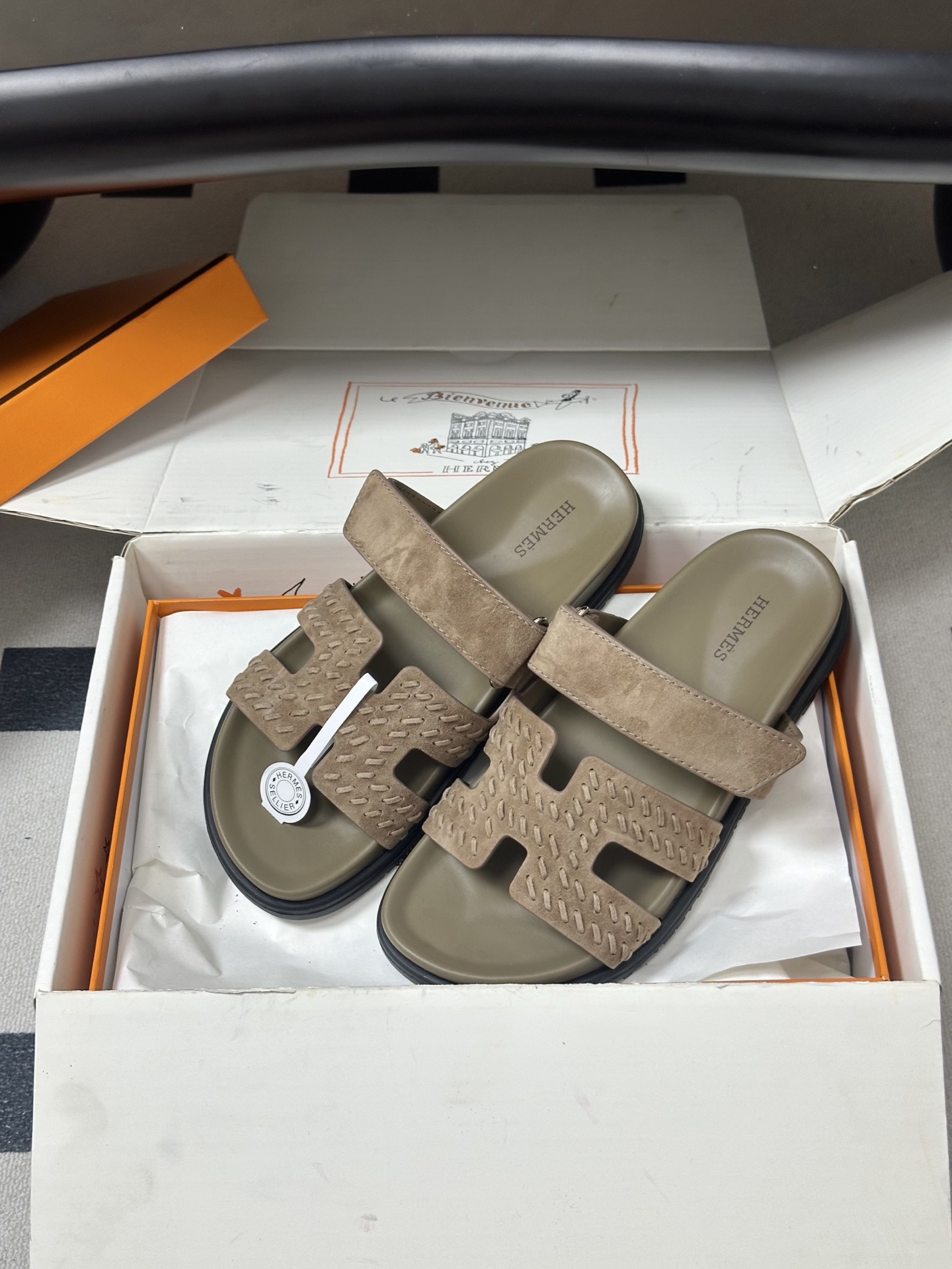 에르메스(HERMES) 로고 위빙 벨크로 슬리퍼 신발