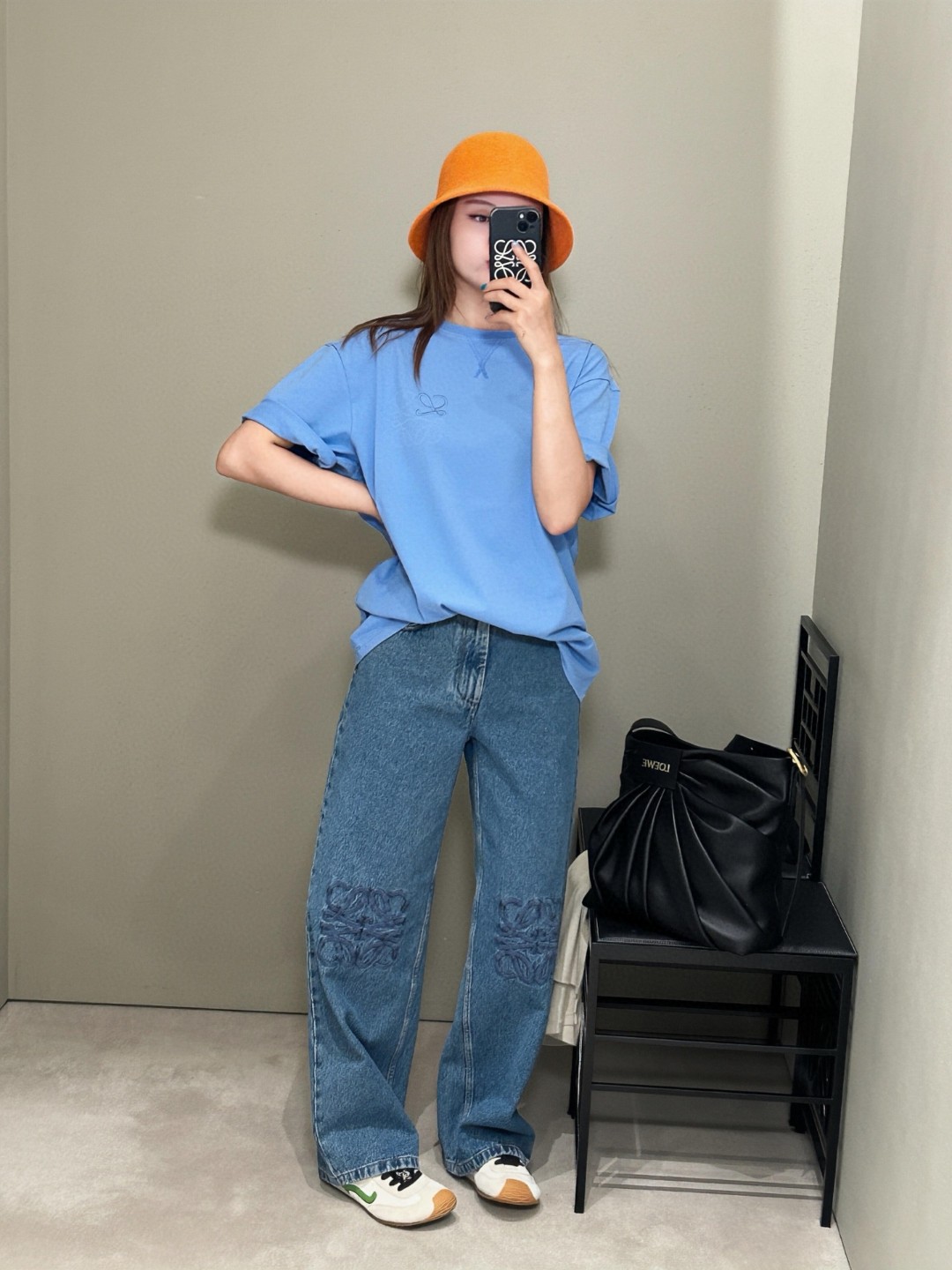 로에베(LOEWE) 아나그램 자수 반팔 티셔츠 상의 의류