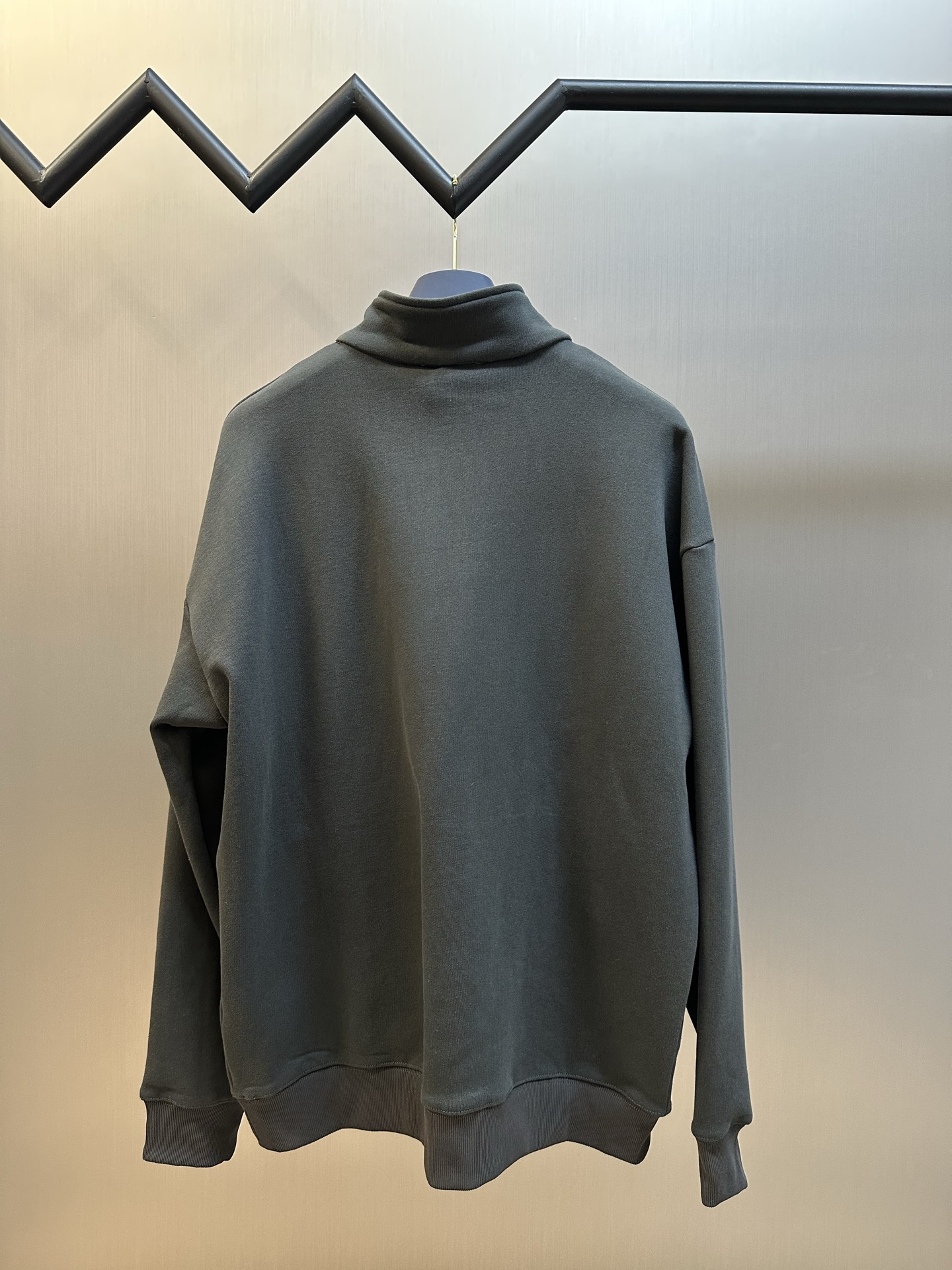 디올(DIOR) Diorling 플로킹 하프집업 스웨트셔츠 상의 의류