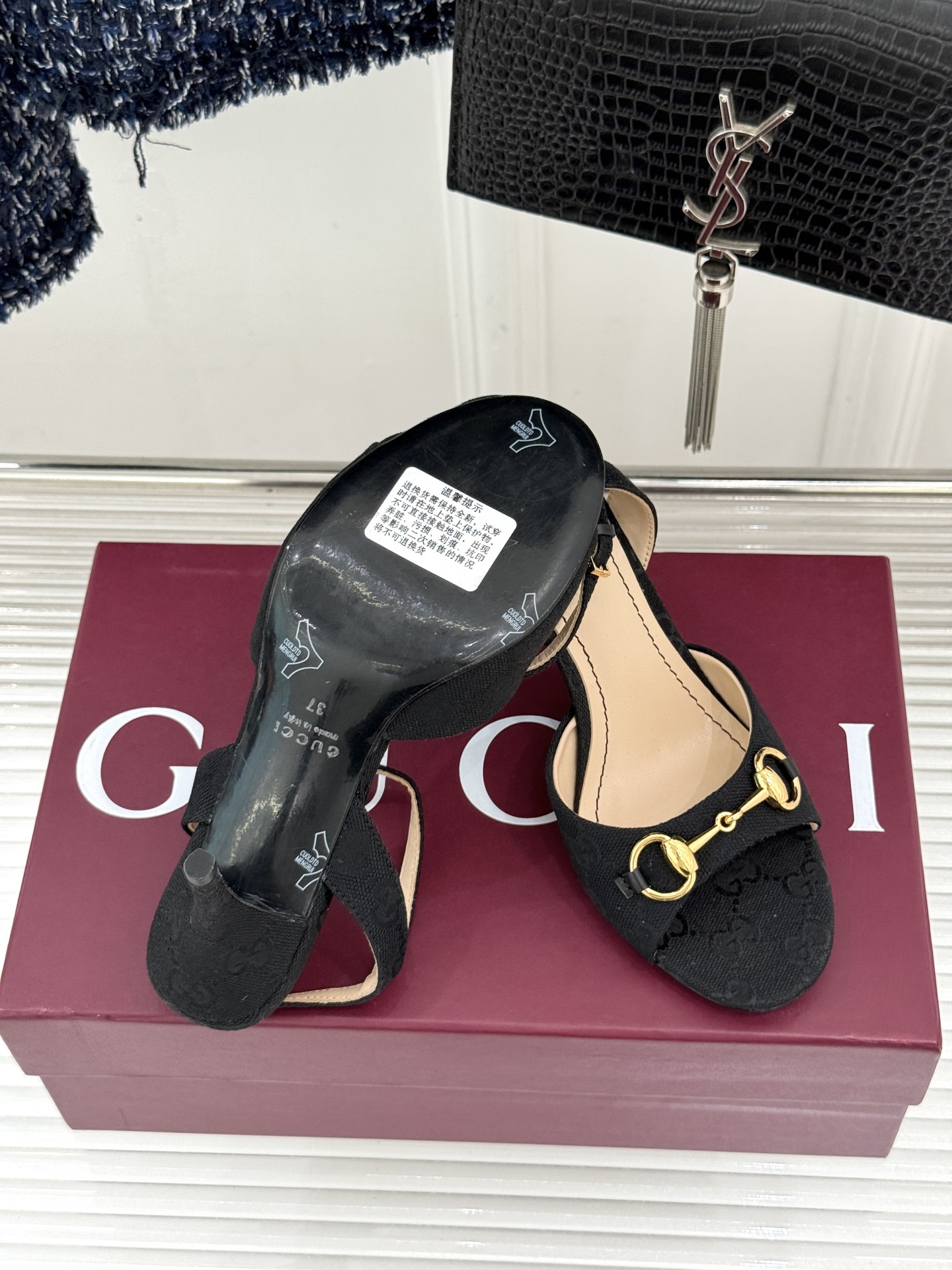 구찌(GUCCI) 홀스빗 GG 피프토 힐 샌들 신발