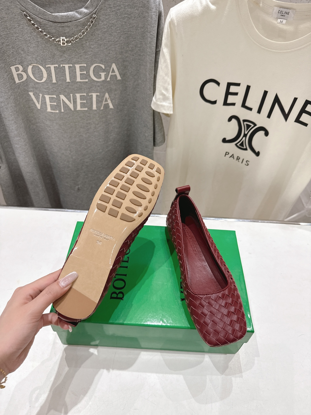보테가베네타(Bottega Veneta) 아스테어 우븐 로퍼 신발