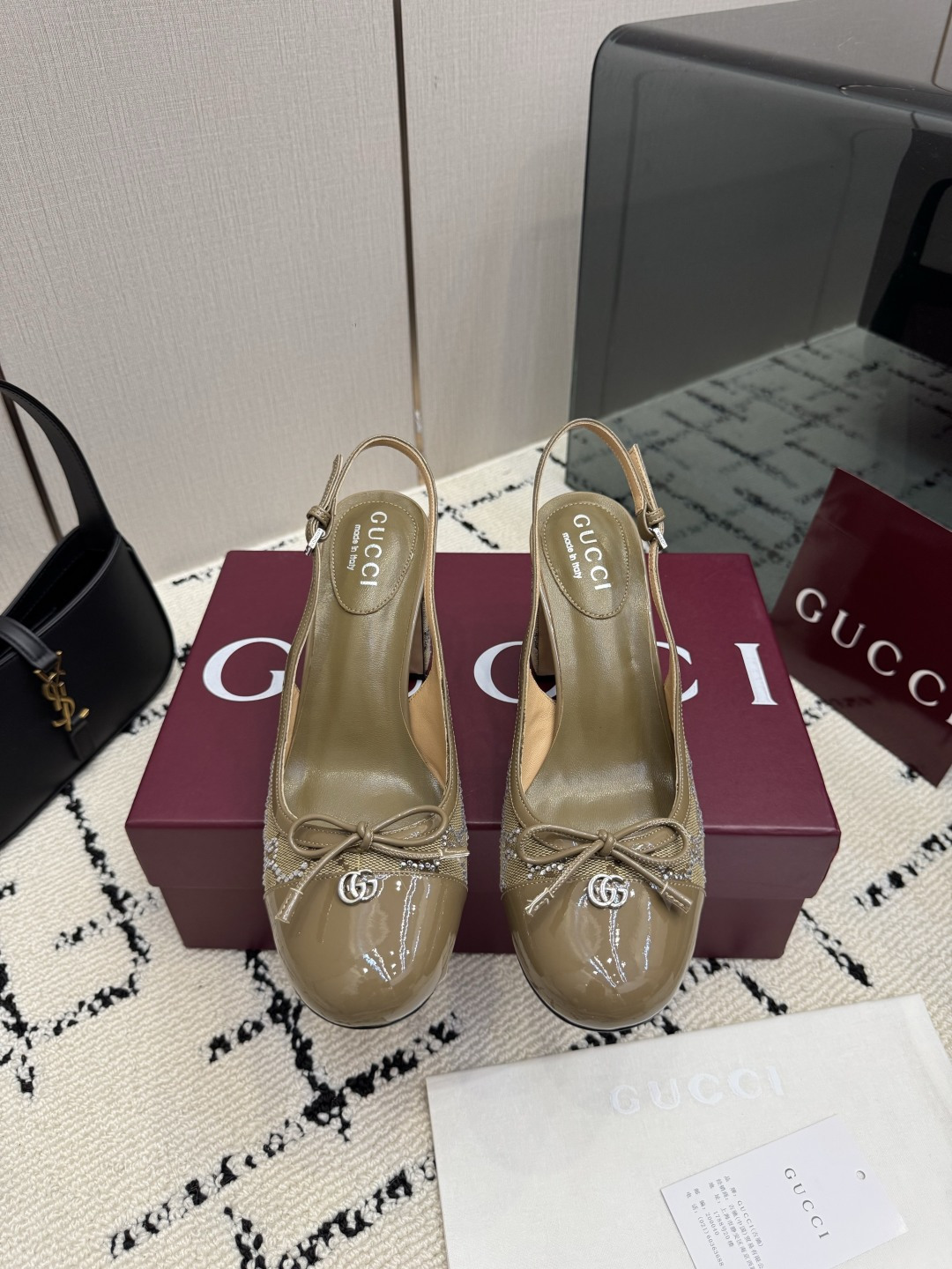구찌(GUCCI) 홀스빗 발레리나 펌프스 신발