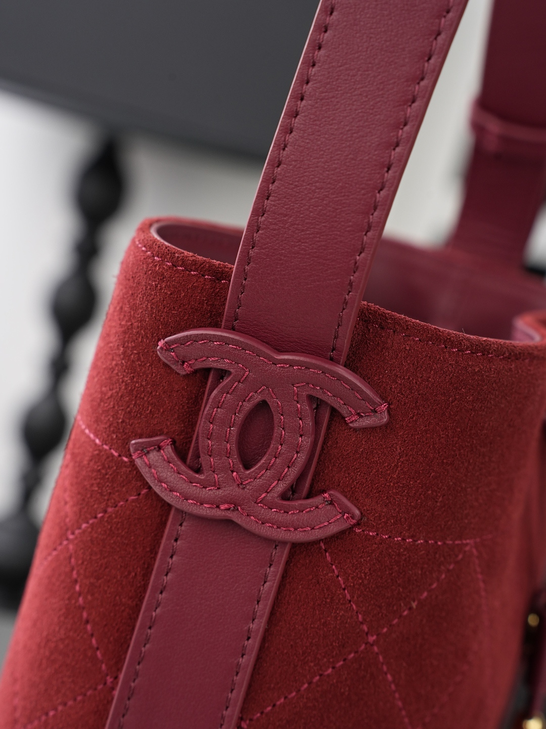 CHANEL 샤넬 26B스웨이드 버킷백 (스몰) 가방 / 6537