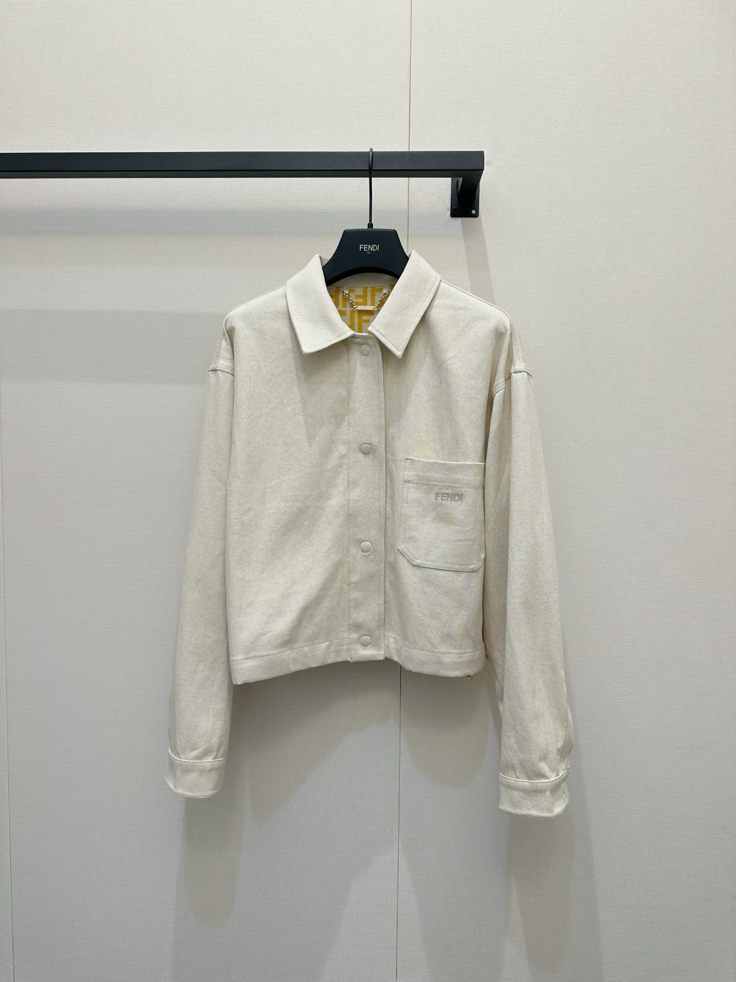 펜디(FENDI) 아이보리 코튼 데님 자켓 의류