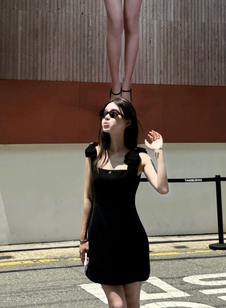 [Chanel] 샤넬 리본 스퀘어넥 리틀 블랙 원피스 의류