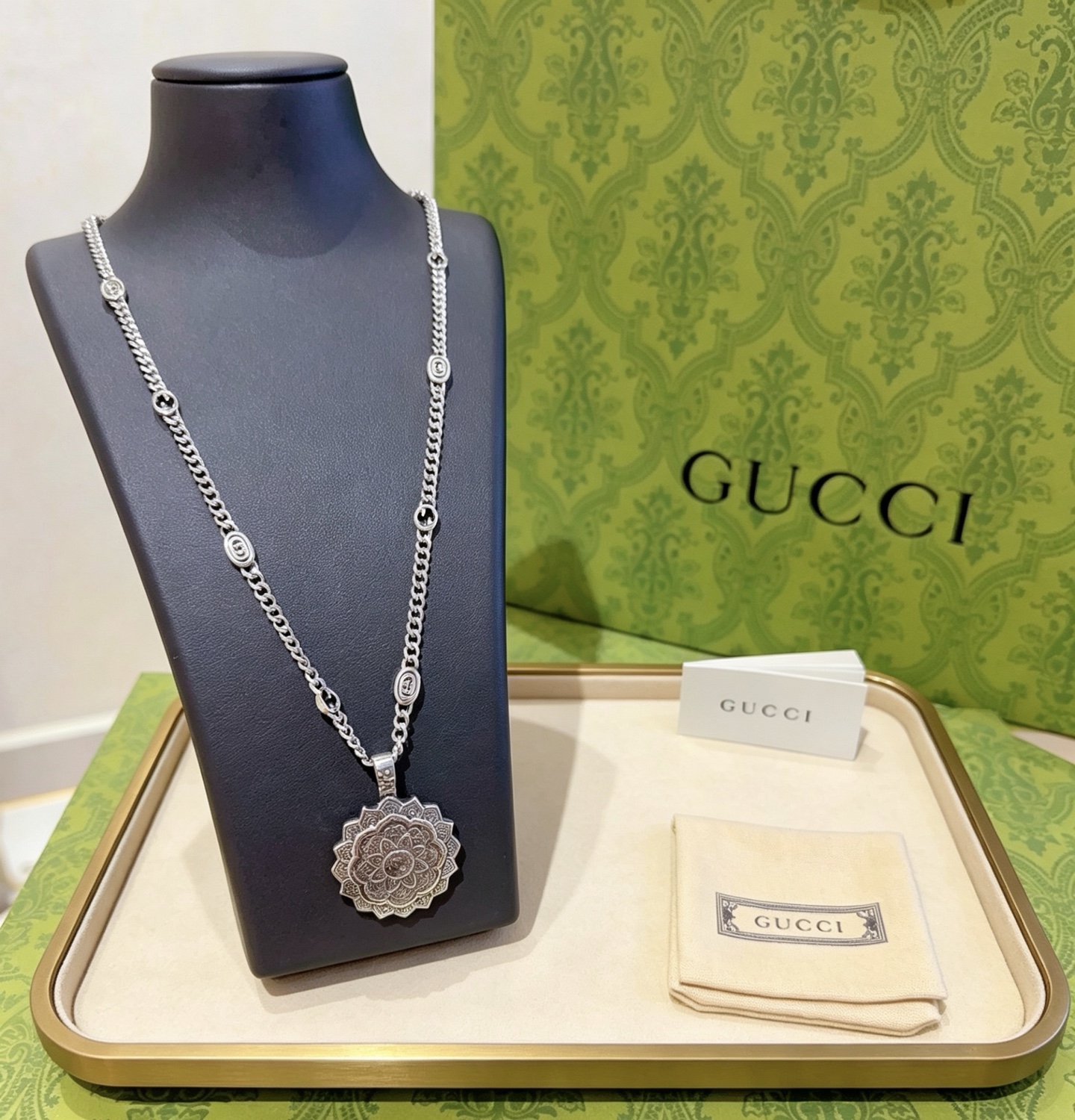 구찌(GUCCI) 더블 G 빈티지 펜던트 목걸이 악세사리