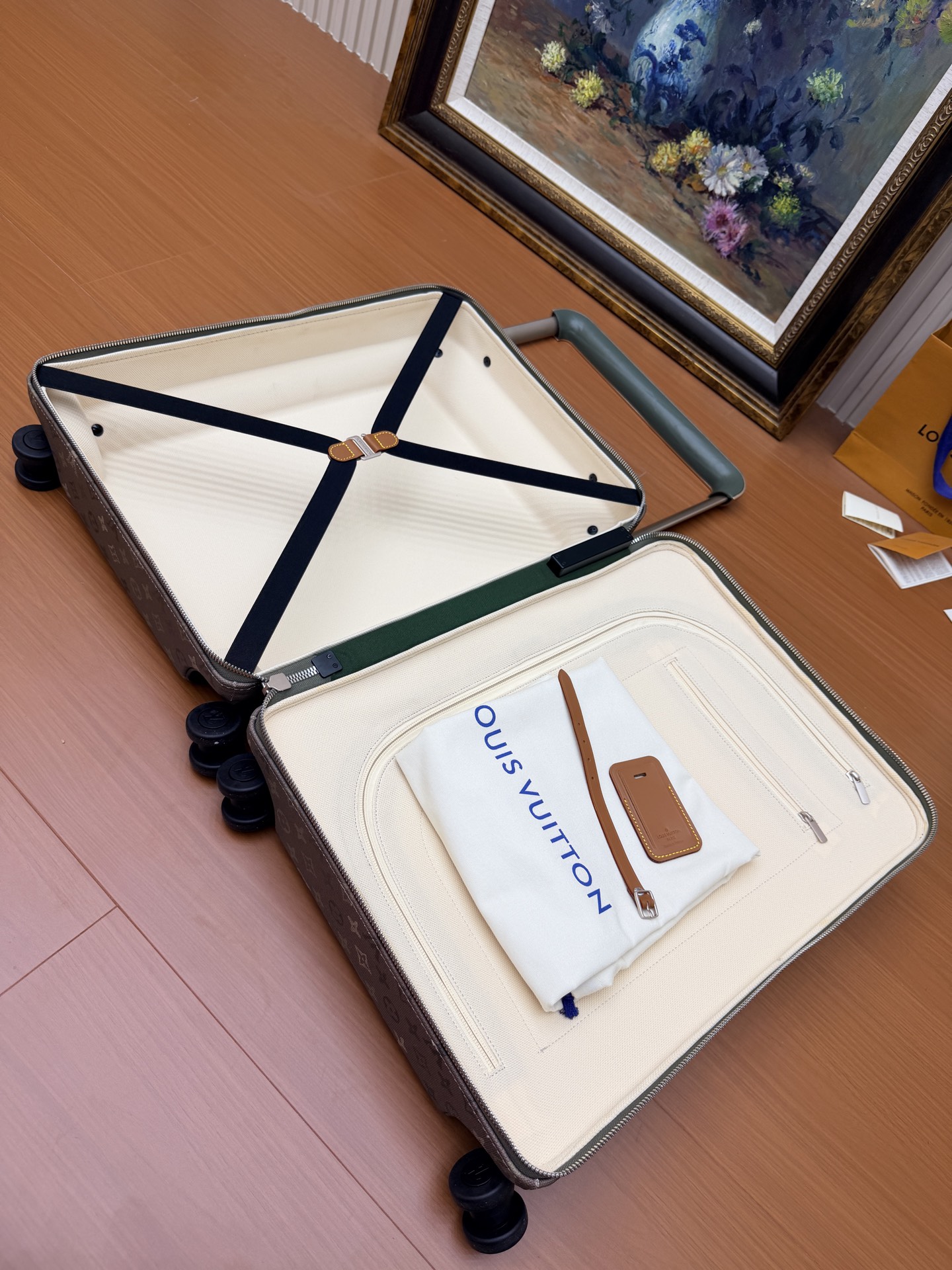 [Louis Vuitton] LV 루이비통 AM26958 최고급 오리지널 캐리어 (기내 반입 가능)