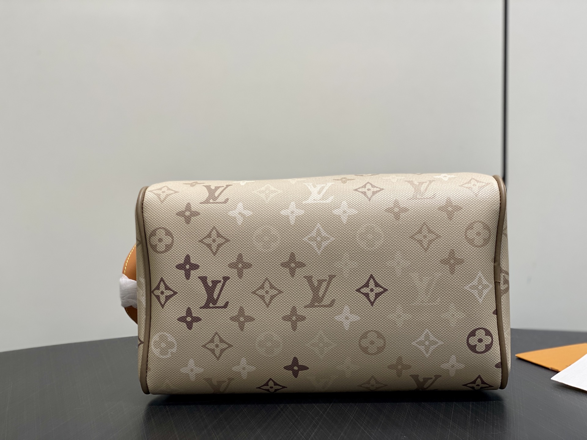 [Louis Vuitton] LV 루이비통 모노그램 플러스 돕 키트 트래블 파우치 백 가방