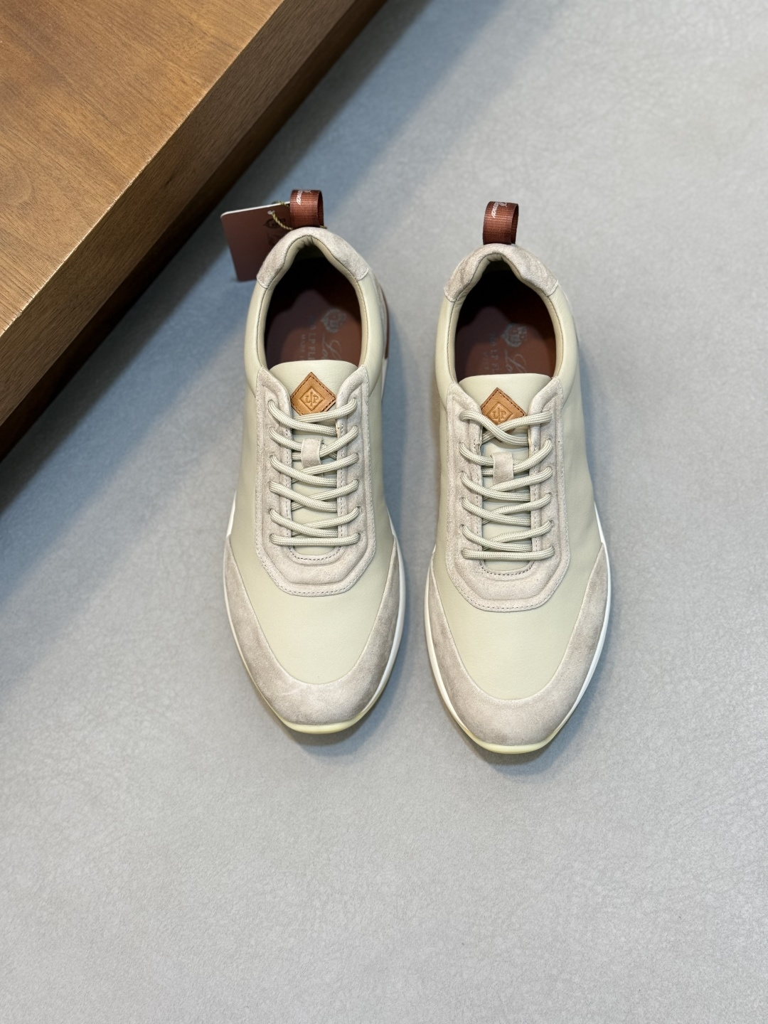 [Loro Piana] LP 로로 피아나 워크 앤 워크 / 시티 워크 스니커즈 신발