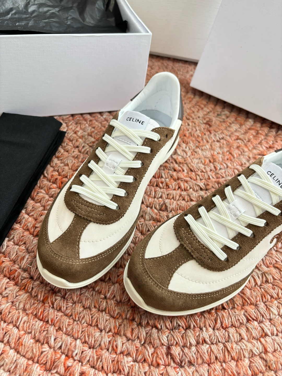 셀린느(CELINE) 레이서 트레이너 스니커즈 신발