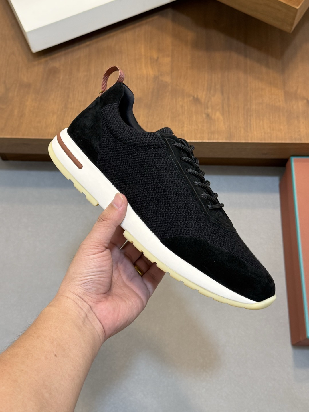 [Loro Piana] LP 로로 피아나 워크 앤 워크 / 시티 워크 스니커즈 신발