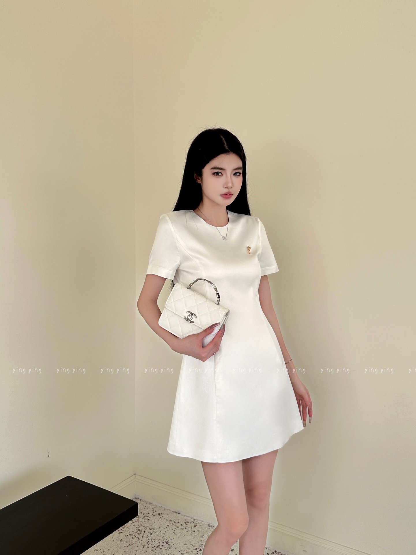 [Saint Laurent] YSL 생로랑 텍스처드 레더 이펙트 A라인 미니 원피스 의류