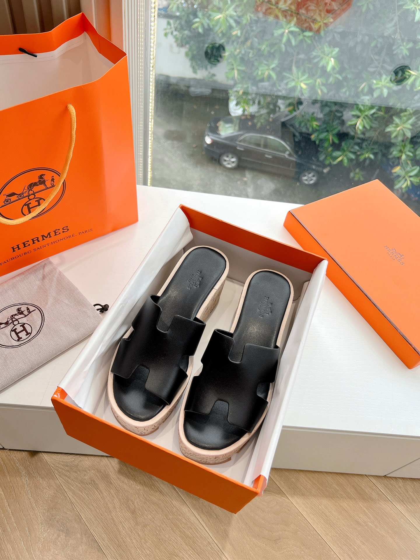에르메스(HERMES) 웨지힐 슬리퍼 신발
