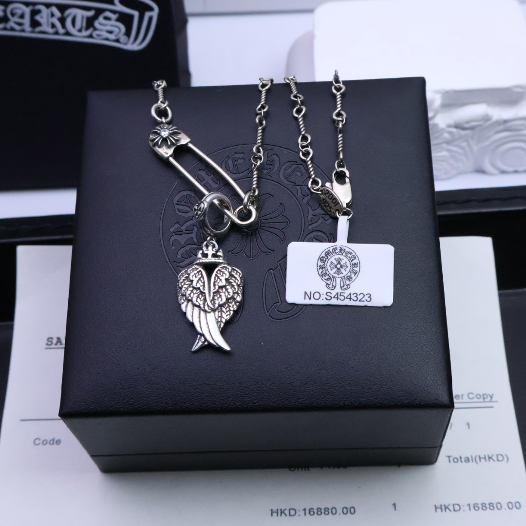 크롬하츠(CHROME HEARTS) 브로치 목걸이 악세사리