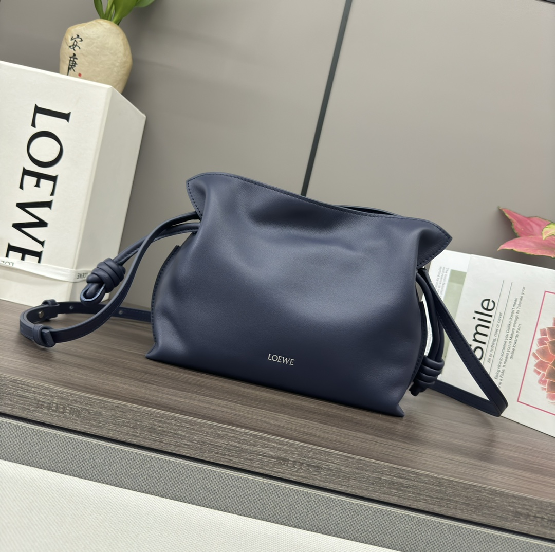 LOEWE 로에베 Flamenco 플라멩코 퍼스 나파 카프스킨 파우치 숄더백 가방