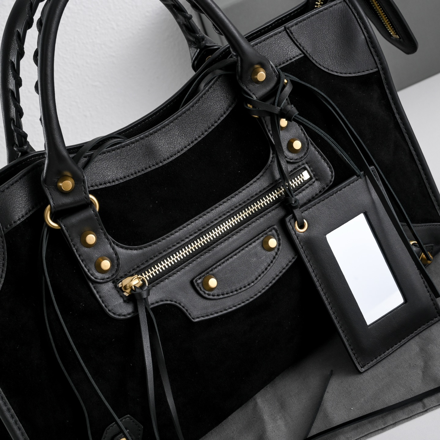 BALENCIAGA 발렌시아가 Le City 르 시티 스웨이드 컴비네이션 카프스킨 모터사이클 백 가방