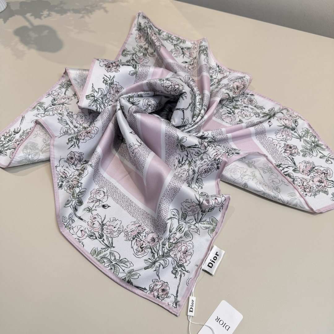 디올(DIOR) 로지에 드 디올 플라워 실크 목도리 스카프