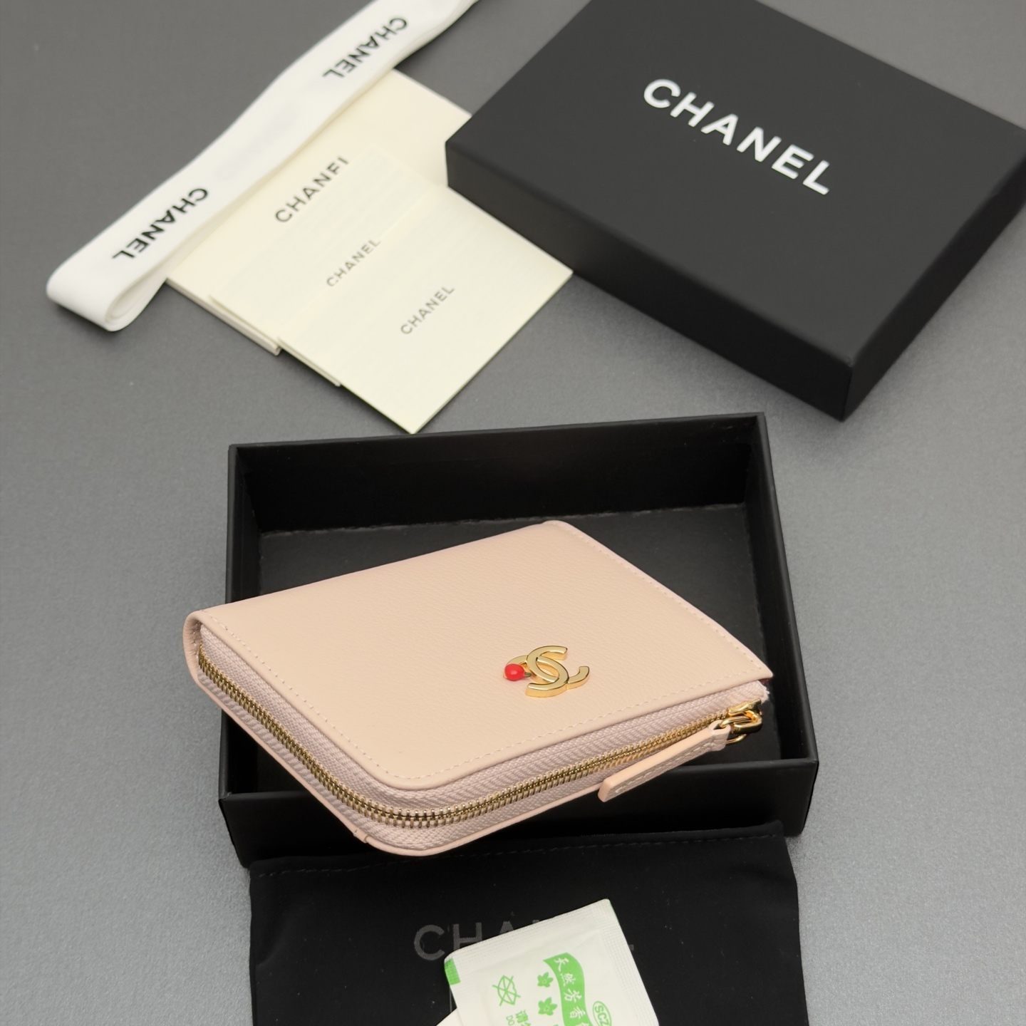 [Chanel] 샤넬 메탈 로고 L자 지퍼 미니 지갑