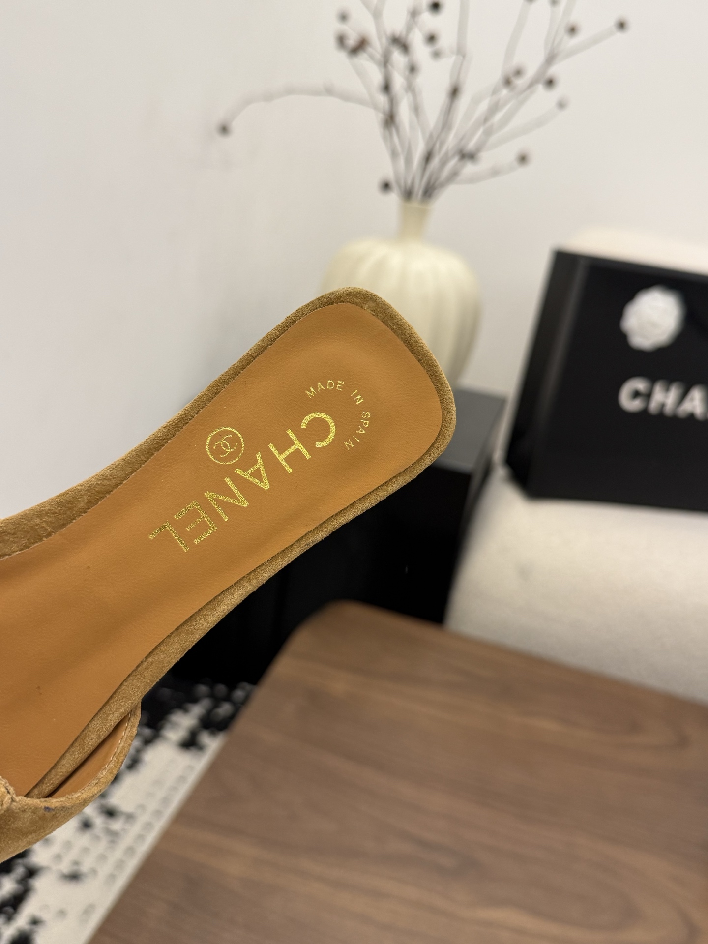 샤넬(CHANEL) 버클 스퀘어토 플랫 슬리퍼 신발