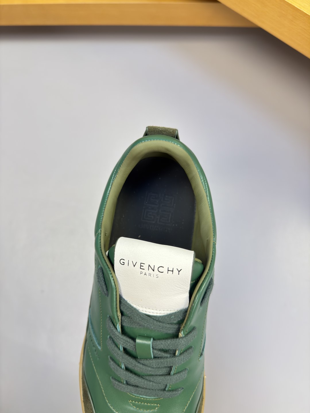 [Givenchy] 지방시 프리미엄 나파 & 스웨이드 콤비 스니커즈 신발