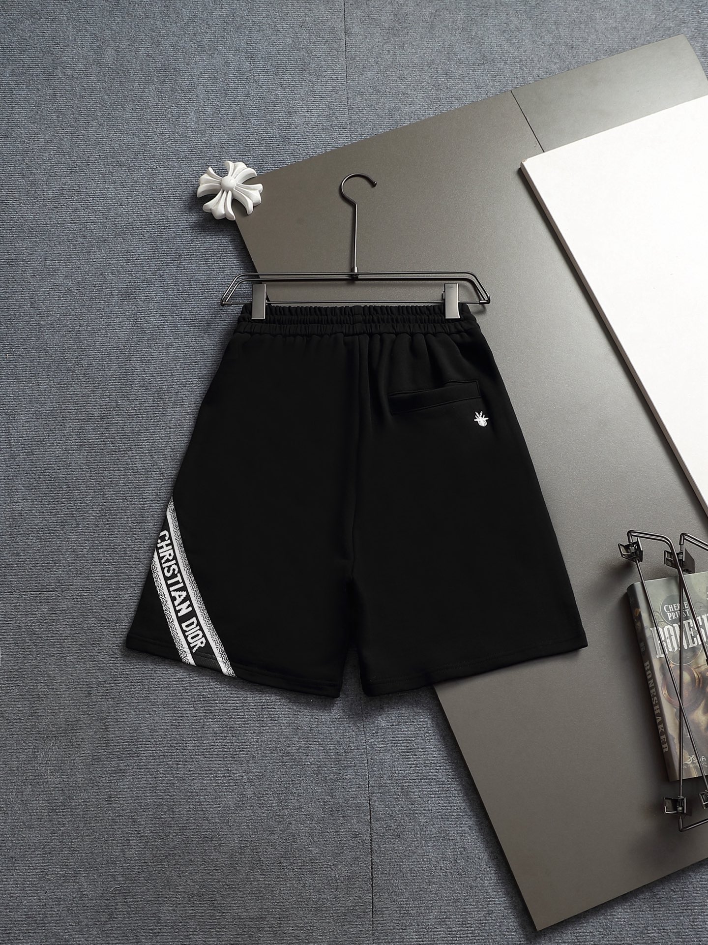 디올(DIOR) 테이프 배색 테리 니트 쇼츠 하의 의류