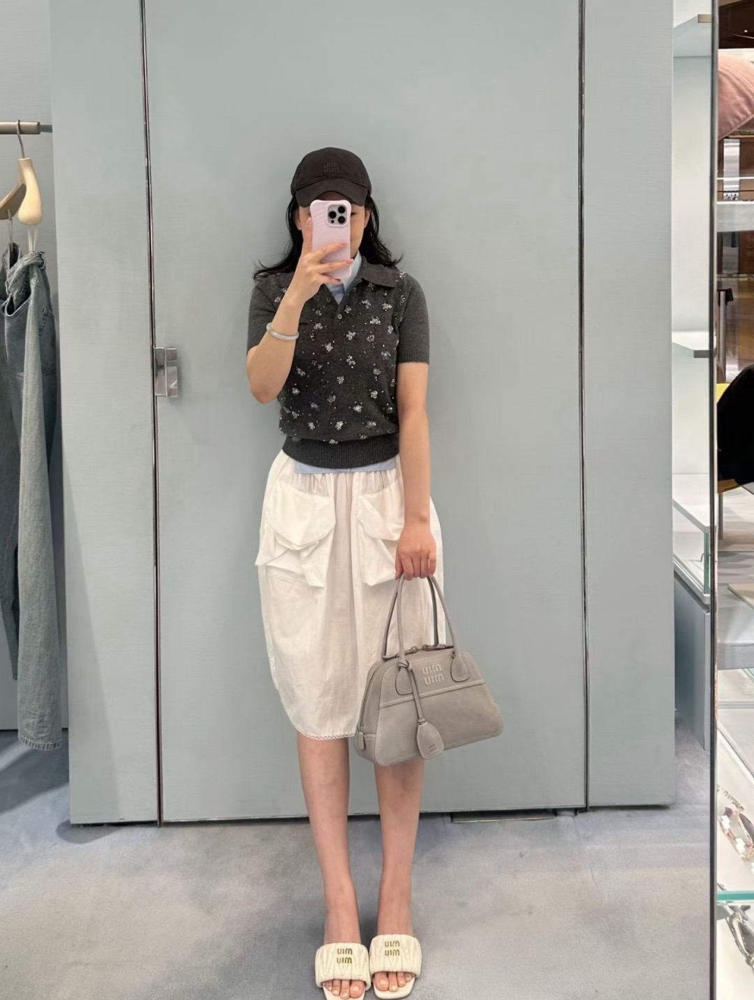 미우미우(MIU MIU) 플라워 비즈 폴로 니트 가디건 상의 의류
