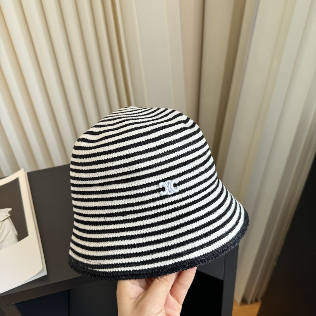 셀린느(CELINE) 클래식 심플 버킷햇 모자