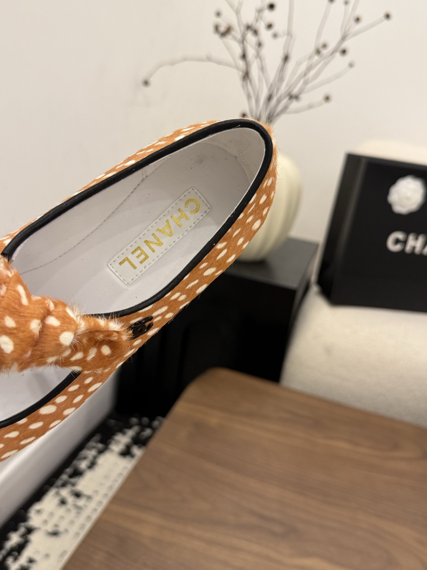 샤넬(CHANEL) 호피 메리제인 플랫슈즈 신발