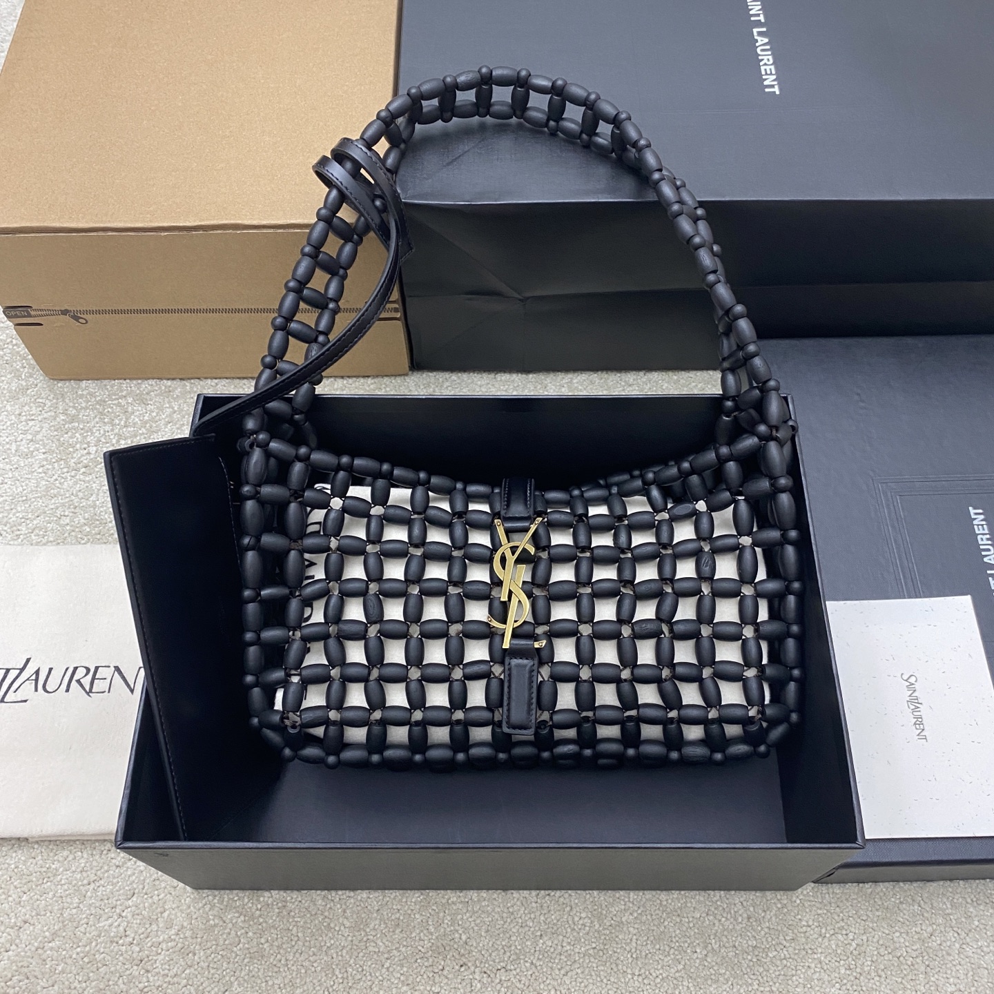 Saint Laurent YSL LE 5A7 생로랑 우드 비즈 호보백 가방 / 657228