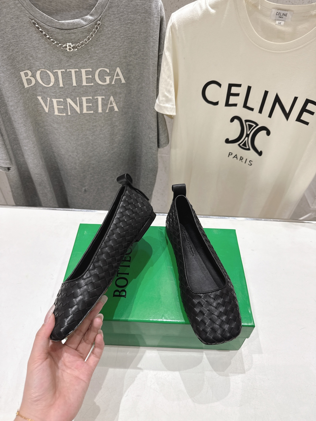 보테가베네타(Bottega Veneta) 아스테어 우븐 로퍼 신발