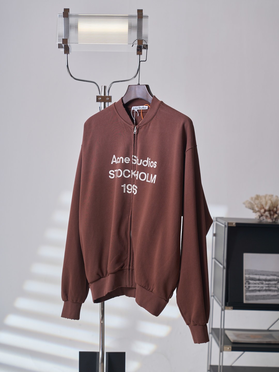 아크네(Acne studios) 빈티지 로고 집업 재킷 상의 의류