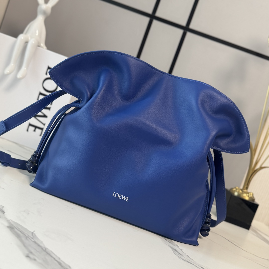 Loewe 로에베 플라멩코(Flamenco) 나파 가죽 미디엄 백 가방