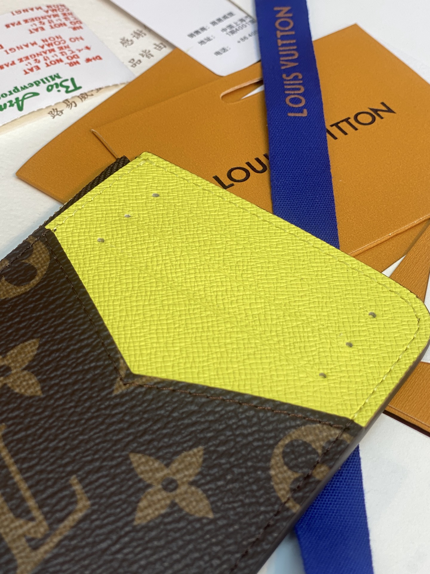 [Louis Vuitton] LV 루이비통 모노그램 Romy 로미 일본 한정 카드 지갑 (레몬 옐로우)