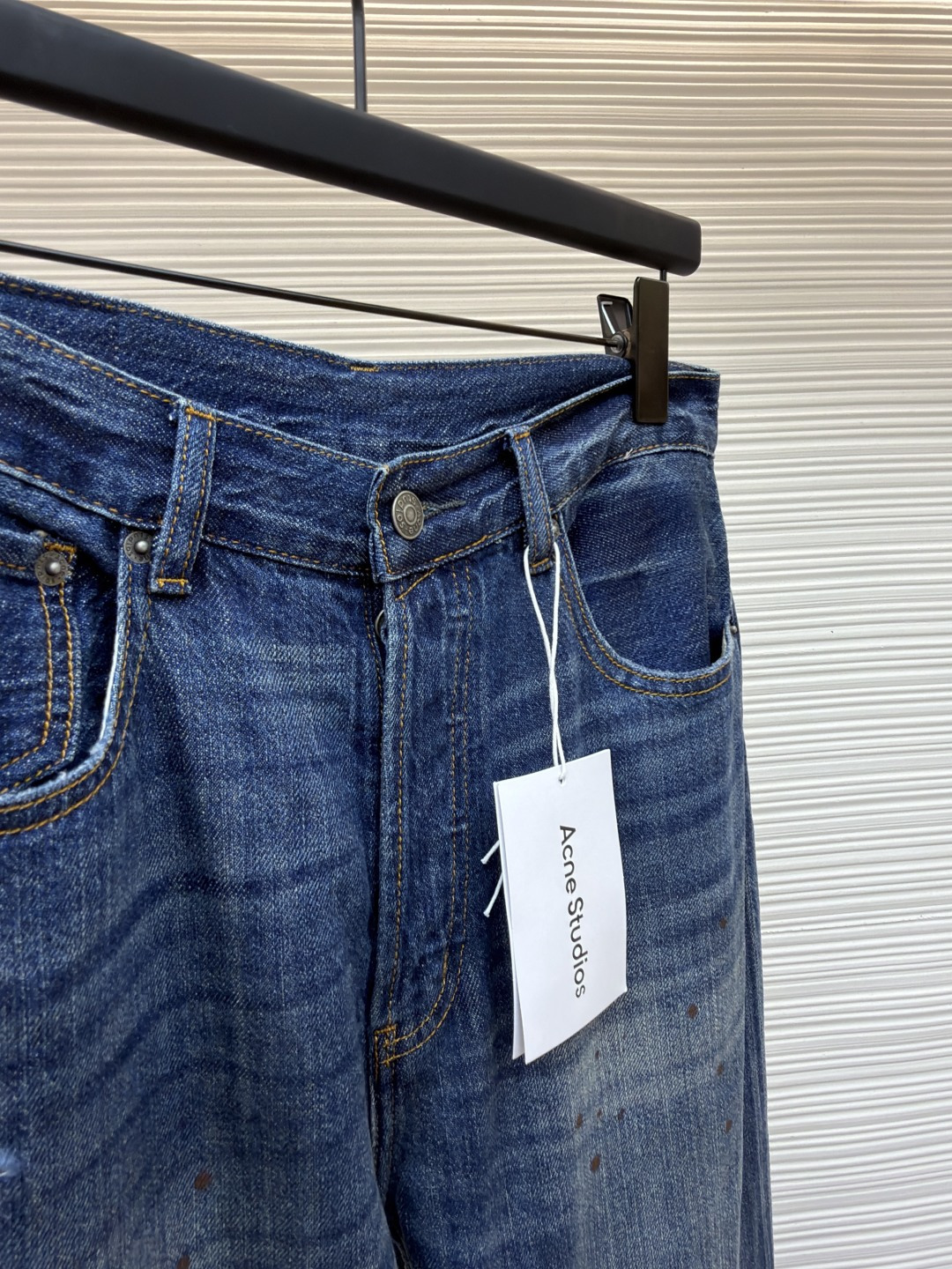 아크네(Acne studios) 페인트 디스트로이드 스트레이트 데님 팬츠 바지 의류