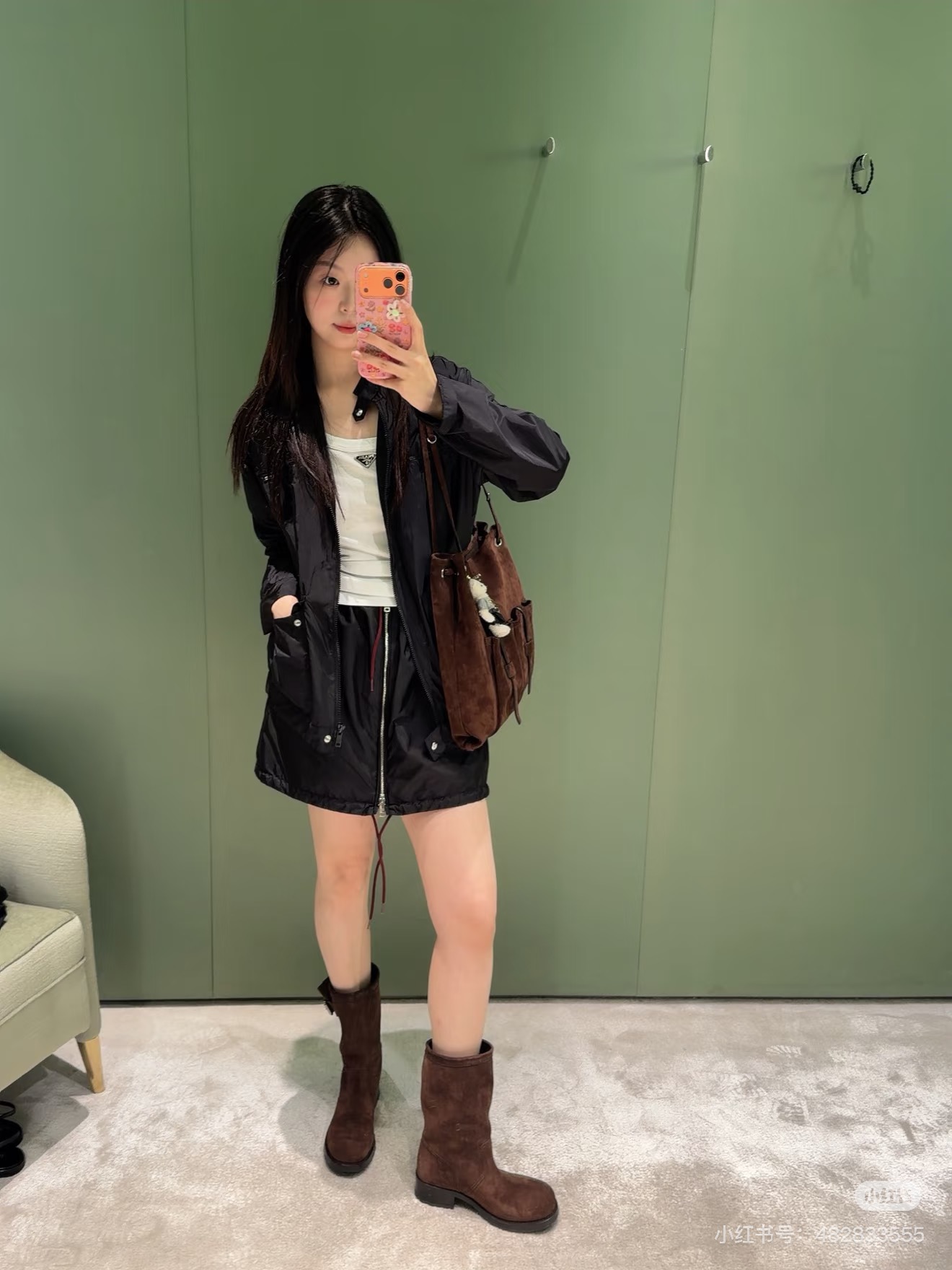 프라다(PRADA) 멀티 포켓 하이넥 나일론 재킷 상의 의류
