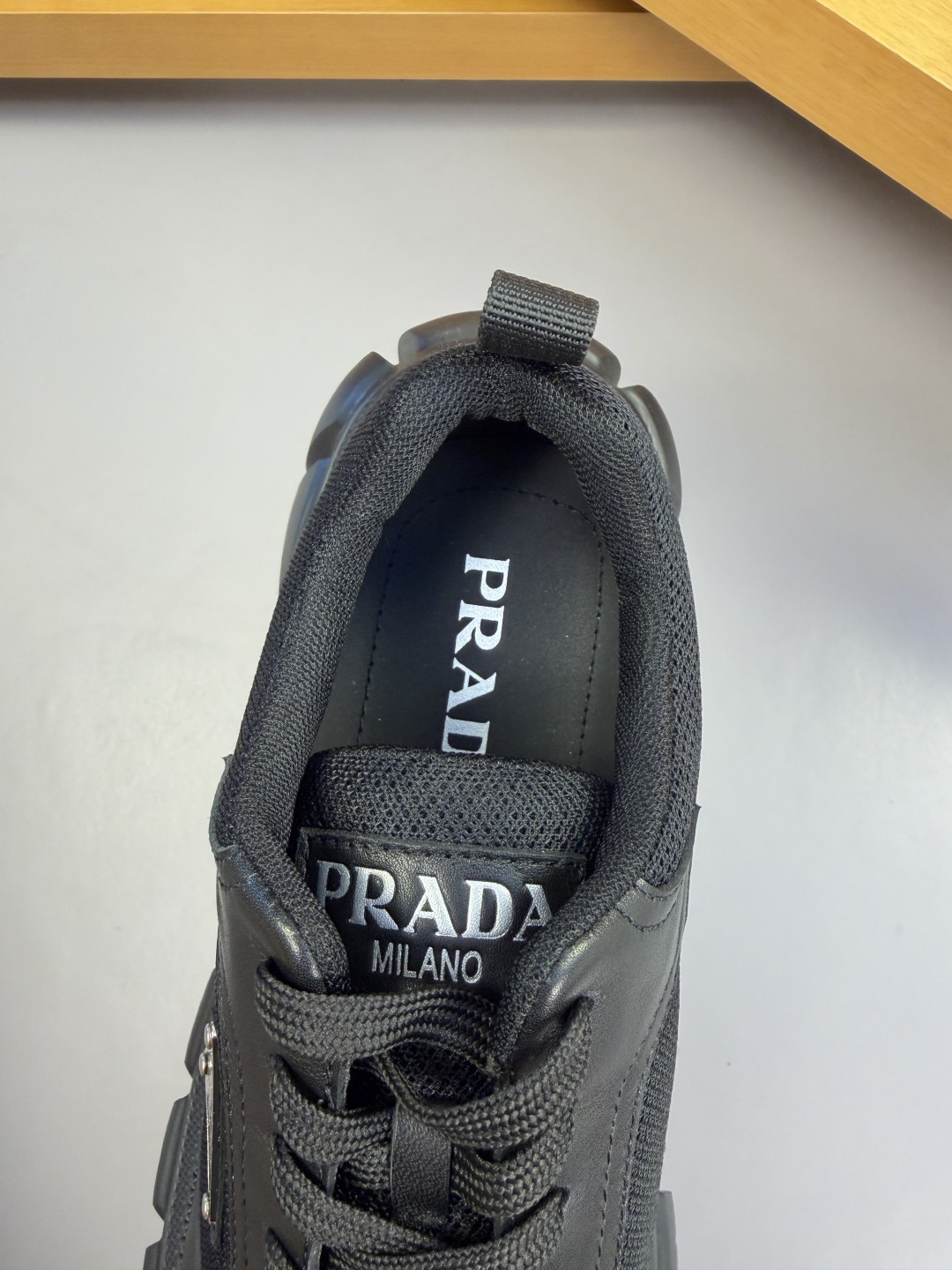 PRADA 프라다 캐주얼 스포츠 스니커즈 신발 복제